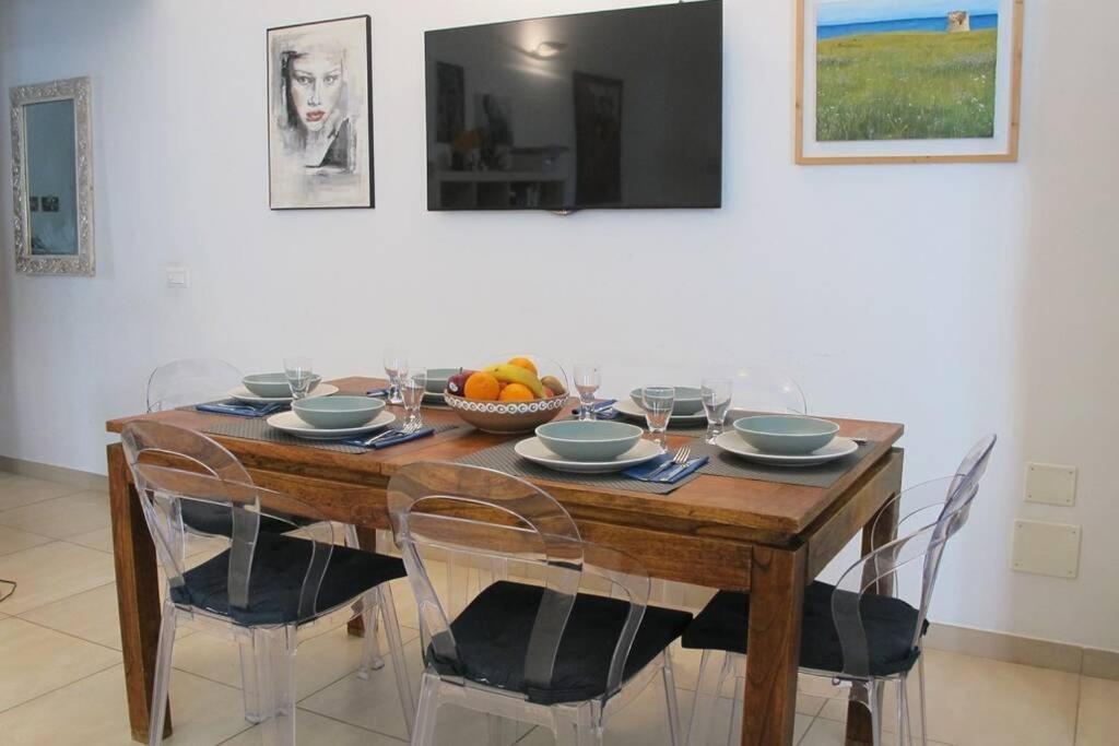 Confortevole Appartamento Vicino Al Centro เลชเช ภายนอก รูปภาพ